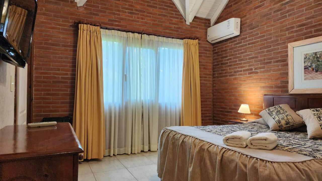 Villa Refugio Del Bosque Carilo Exterior foto