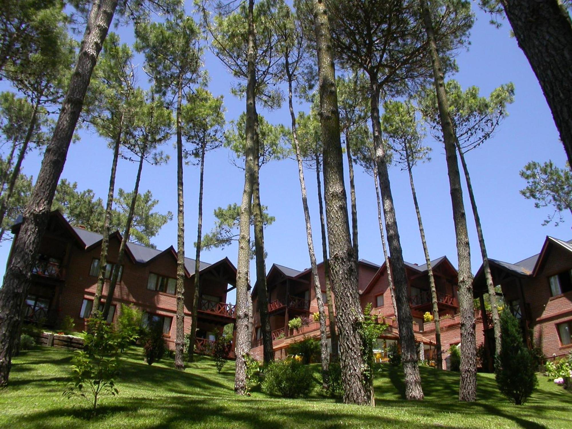 Villa Refugio Del Bosque Carilo Exterior foto