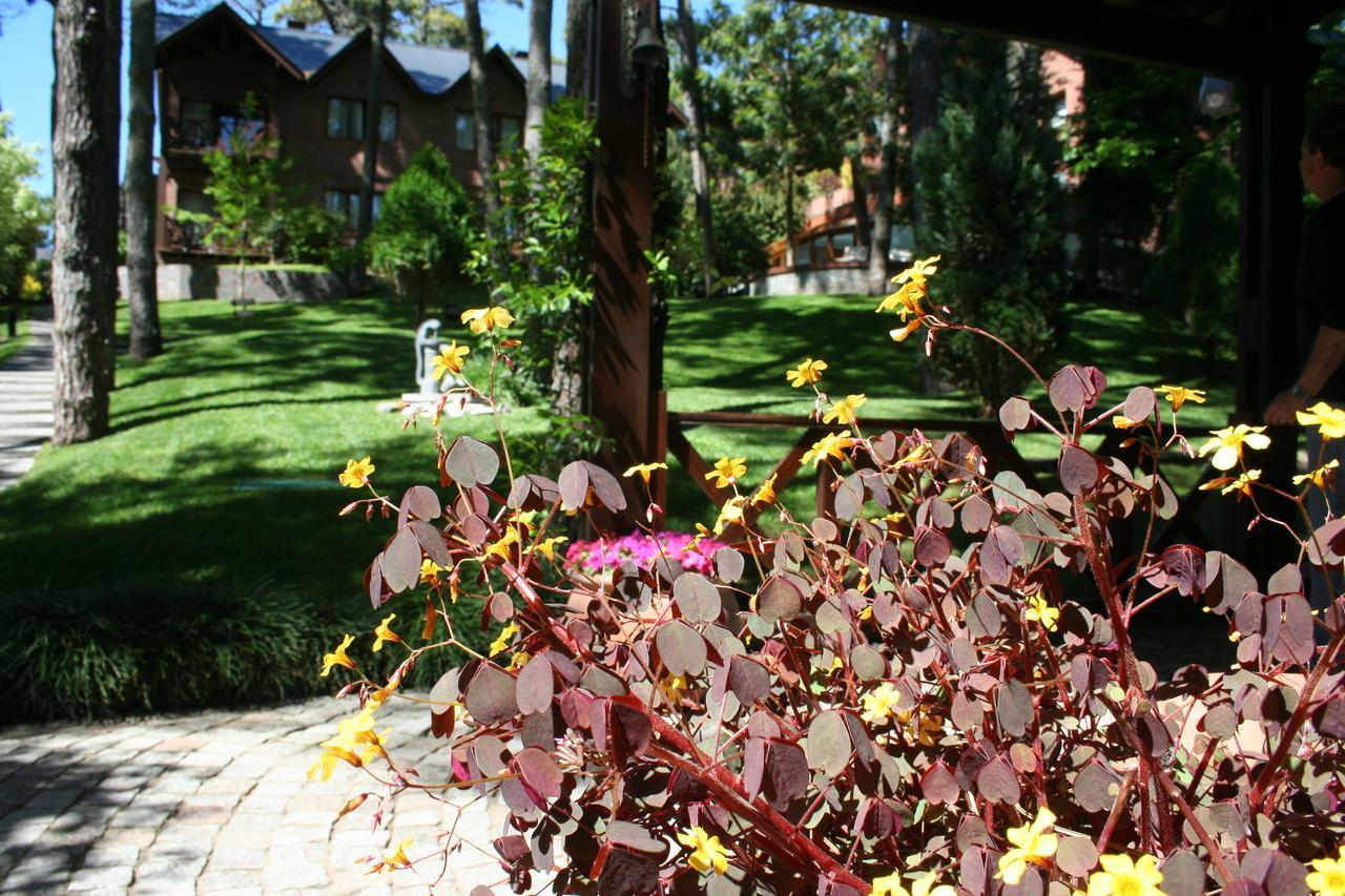 Villa Refugio Del Bosque Carilo Exterior foto