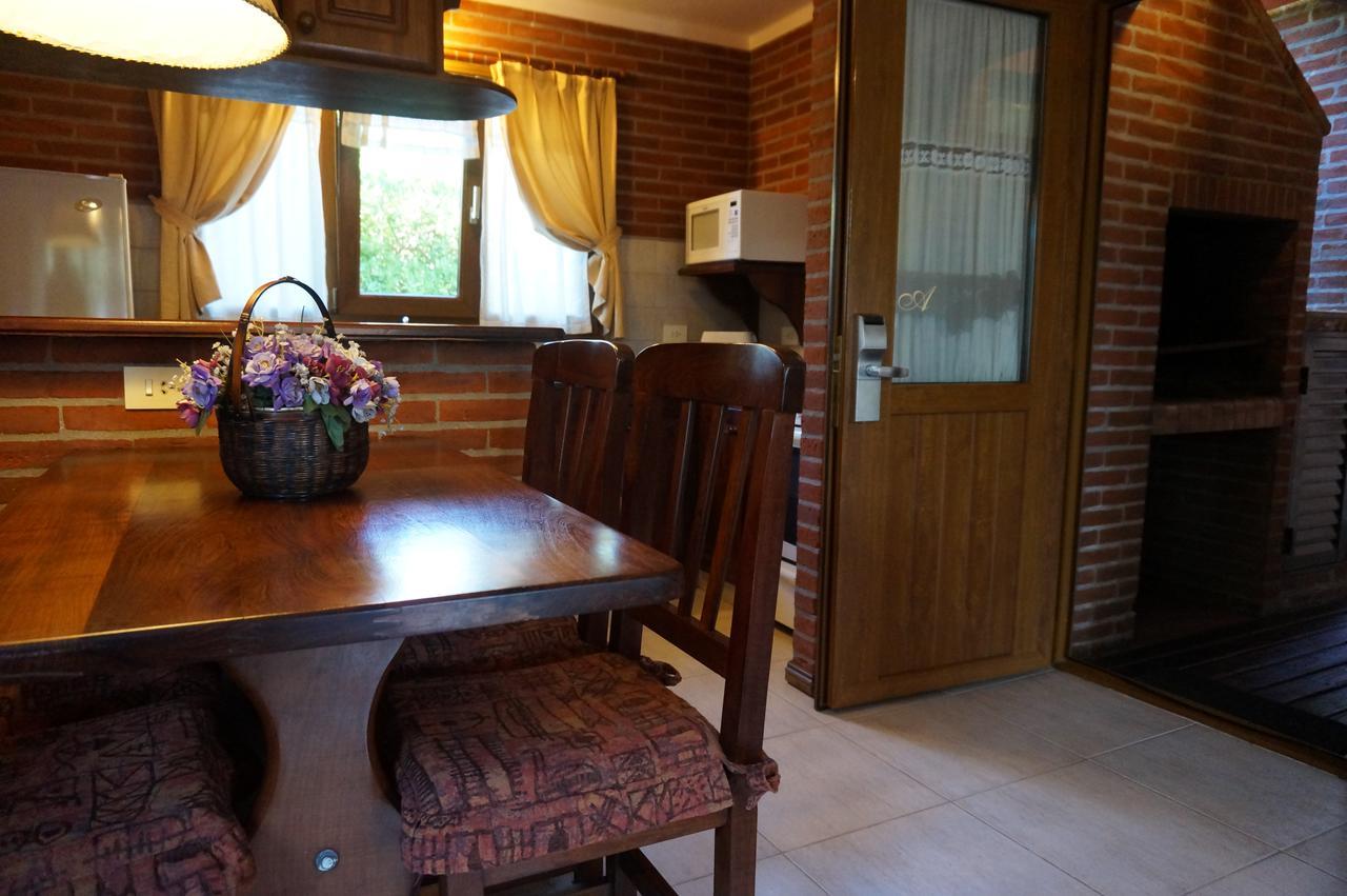 Villa Refugio Del Bosque Carilo Exterior foto